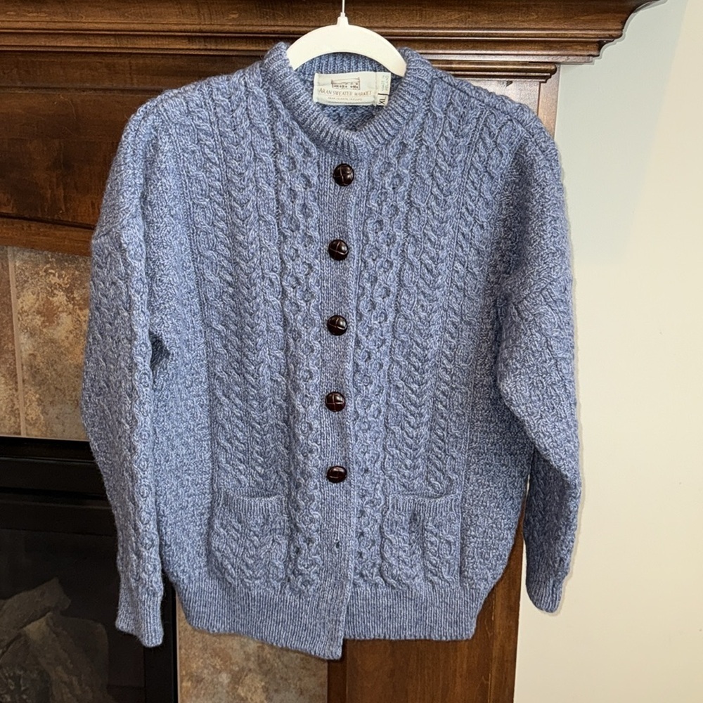 Aran sweater market Irish wool blue chunky knit cardigan sweater m/l